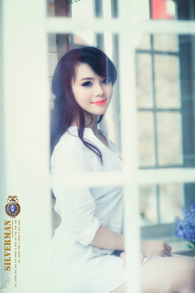 女朋友被调教第一次3p视频